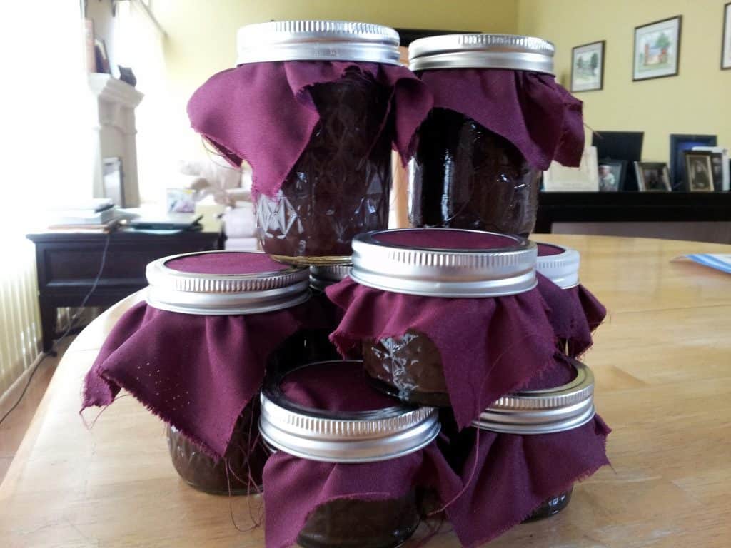 Hot fudge sauce packaged and ready to give