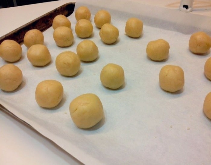 Rolled balls of cookie dough