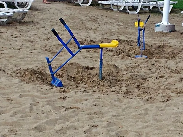 Sand play area at Raging Waves