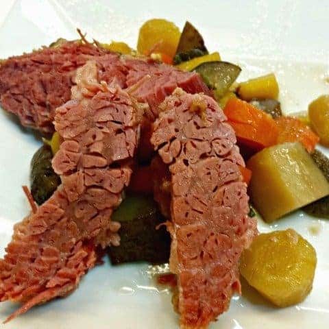 Crock pot corned beef recipe with no cabbage