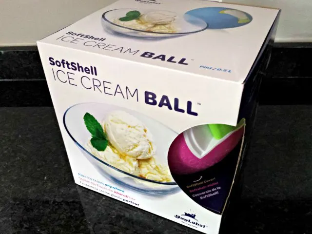 Play & Freeze Ice Cream Ball