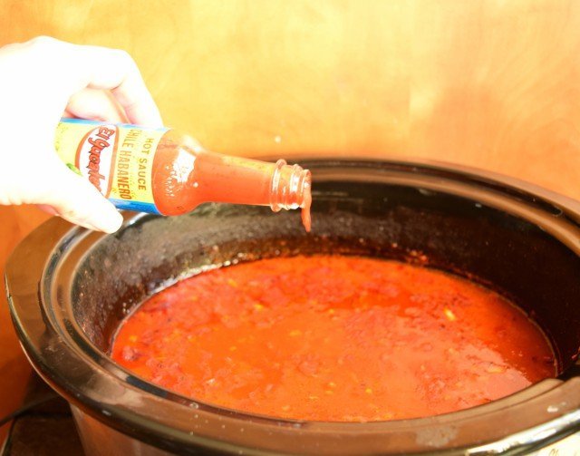 Add El Yucateco hot sauce to chili