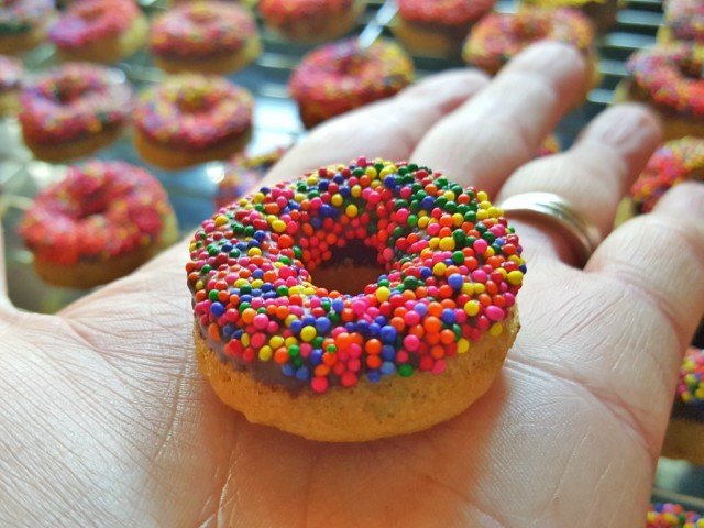 Perfect homemade mini donuts recipe so adorable