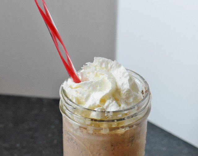 Java chip frappaccino recipe with whipped cream