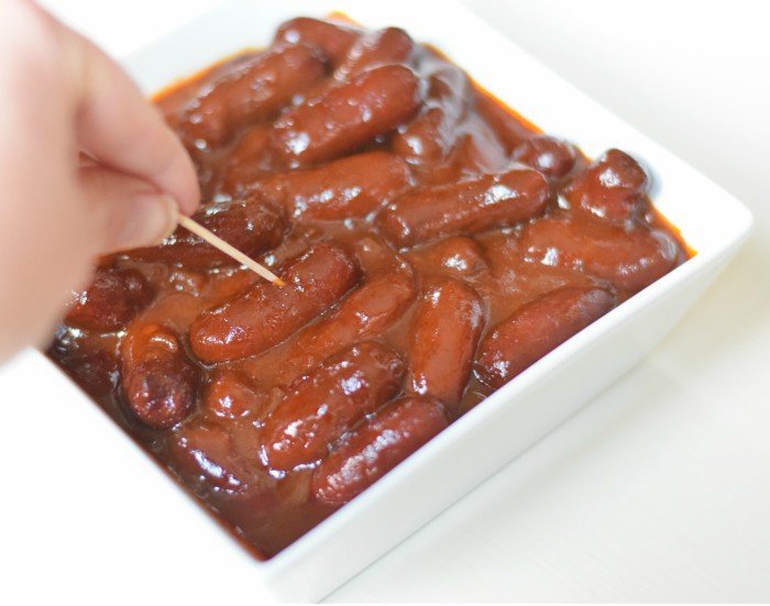 Dig into bourbon bbq little smokies with this simple appetizer recipe