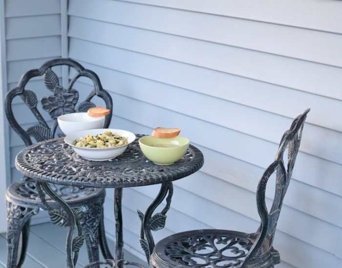 Enjoy a perfect Italian meal outdoors