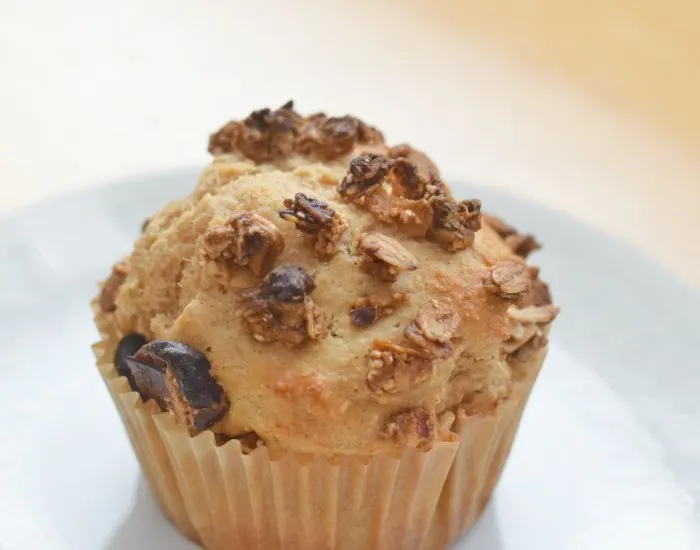 Enjoy a healthier breakfast with this homemade apple cinnamon muffin recipe