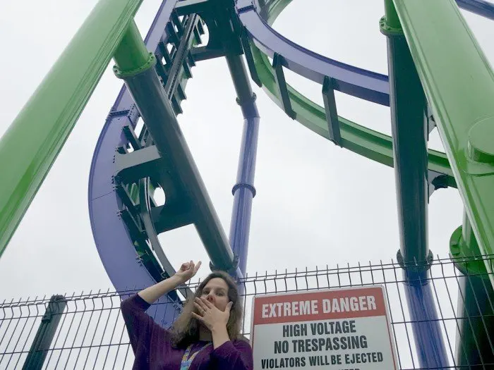 Freaking out over THE JOKER Free Fly Coaster at Six Flags