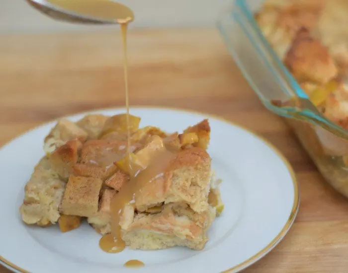 Apple Pie Bread Pudding Recipe: Easy And Delicious Make Ahead Dessert