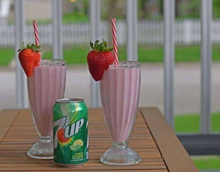 Enjoy frozen strawaberry lemonade (1)