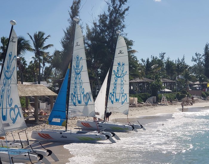 Beaches resorts sailboats