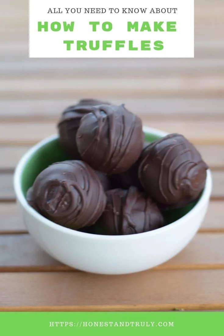 Pro Tips: How to make homemade chocolate truffles. These tips teach you how to make truffles more easily and how to ensure they're pretty. Make professional looking truffles in no time with these easy ideas. #chocolate #howto #truffles #baking101