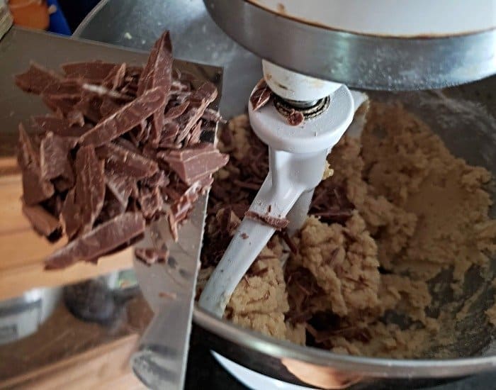 Add chocolate to cookie dough